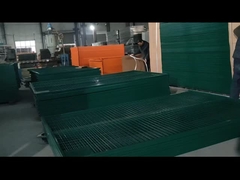 Olahraga Luar Ruang Keamanan Metal Wire Mesh Pagar 3M Tennis Batting Field Pagar