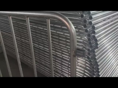 1x2M Galvanized Steel Crowd Control Barriers Standar Eropa