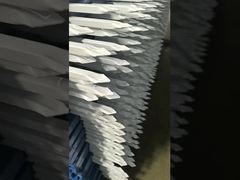 2.0M Panjang kolam renang pagar baja tabung Mudah Untuk Menginstal Dan Mempertahankan Hitam Atau Pilihan Warna Disesuaikan