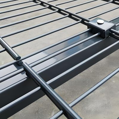 Panel Pagar Kawat Las Ganda Tinggi 2.0m Dilapisi PVC Galvanis untuk Perimeter Keamanan Tinggi